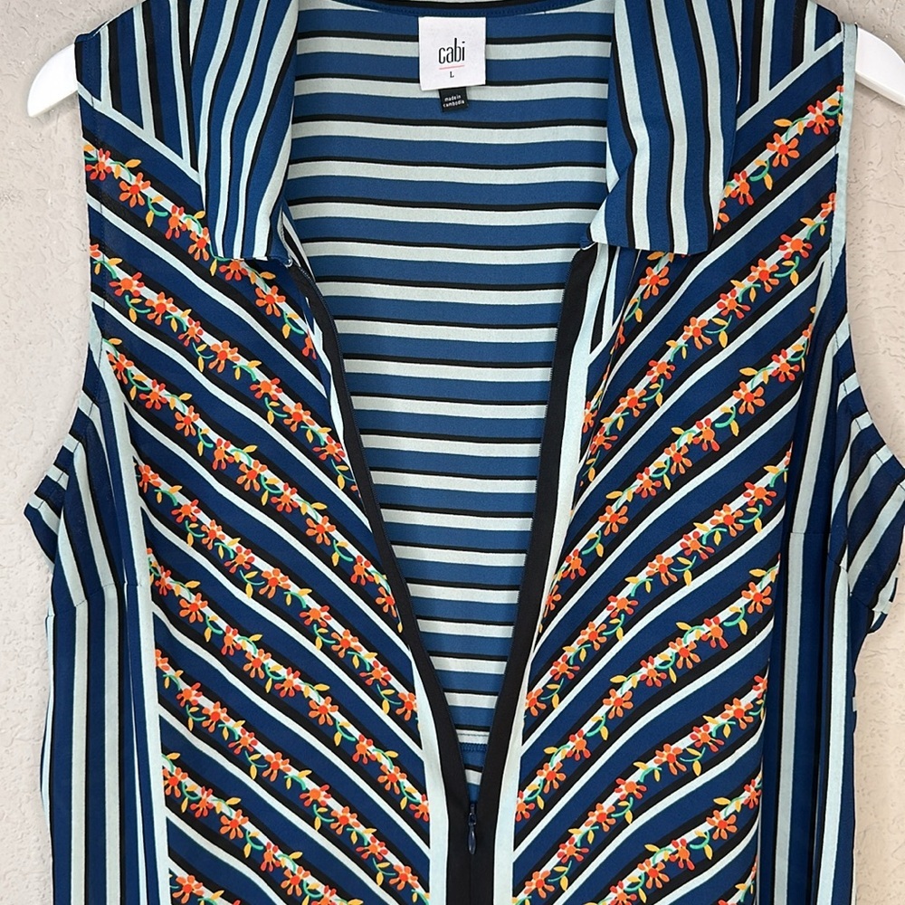 CAbi Floral and Chevron Striped Sleeveless Collard Zipper Front Top 6318 Size L - Picture 4 of 13